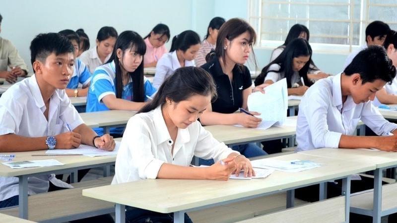 Định Nghĩa Lớp Chọn Là Gì?
